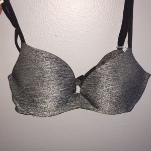 Push-up bra